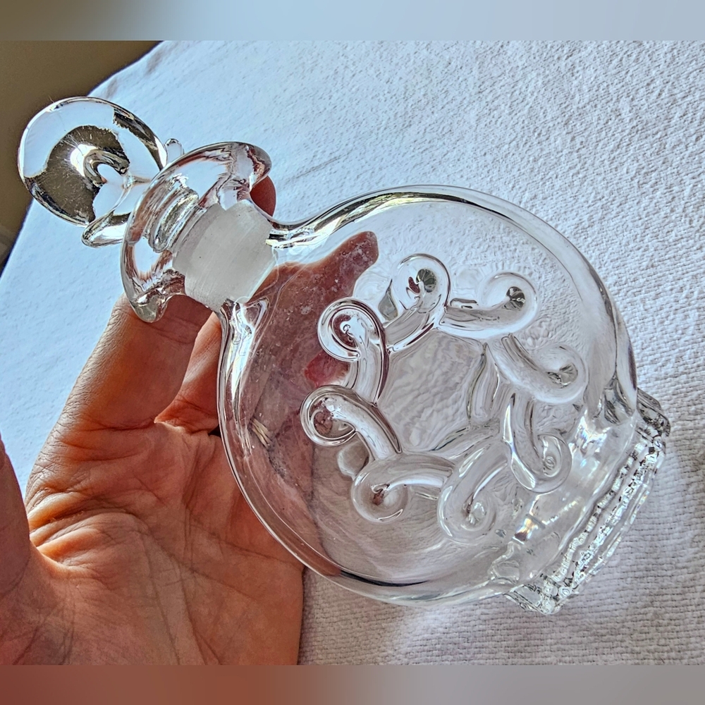 Heisey Crystal Lariat Perfume Bottle Heavy Glass with Dauber Stopper Vanity
